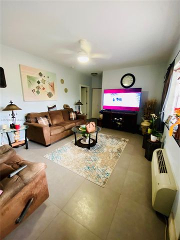 200 Azure Way, Miami Springs, FL 33166