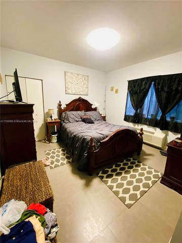 200 Azure Way, Miami Springs, FL 33166