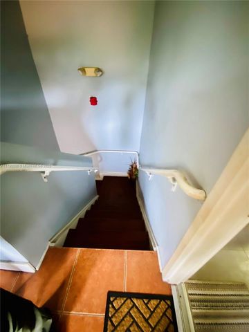 200 Azure Way, Miami Springs, FL 33166