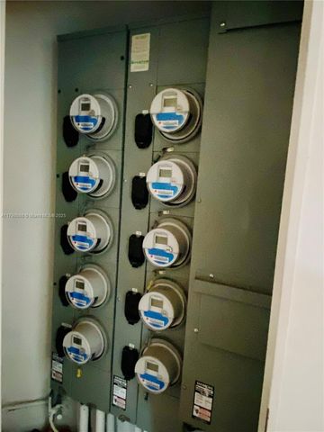 200 Azure Way, Miami Springs, FL 33166