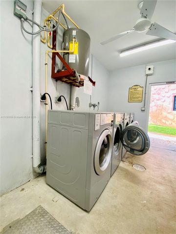 200 Azure Way, Miami Springs, FL 33166