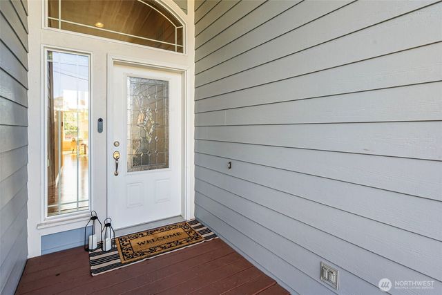 4006 33rd Street NE, Tacoma, WA 98422