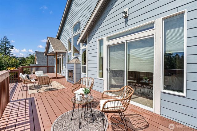 4006 33rd Street NE, Tacoma, WA 98422