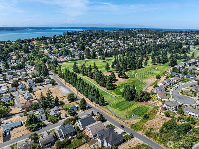 4006 33rd Street NE, Tacoma, WA 98422