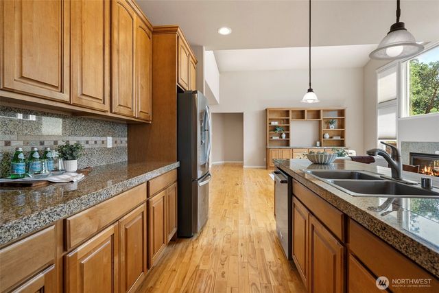 4006 33rd Street NE, Tacoma, WA 98422