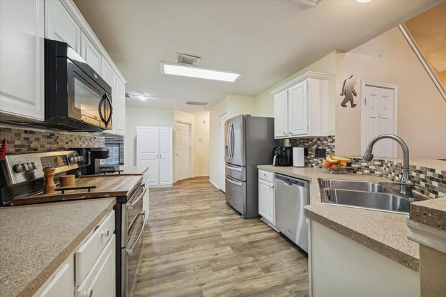 13107 Eldridge Meadow Drive, Houston, TX 77041