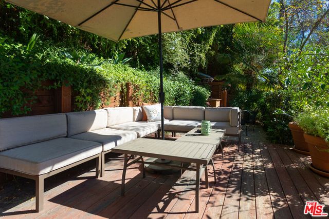 2230 Fink Street, Los Angeles, CA 90068