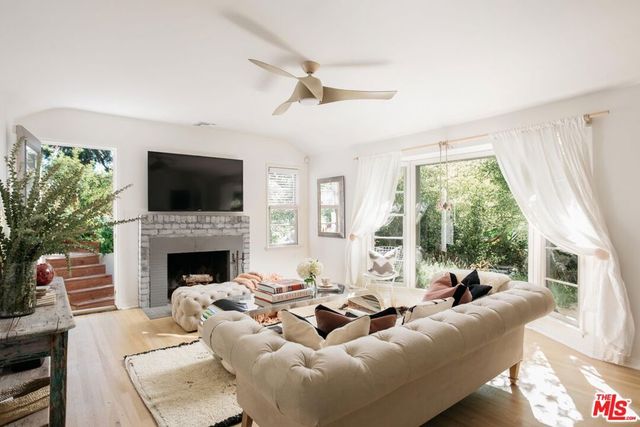 2230 Fink Street, Los Angeles, CA 90068