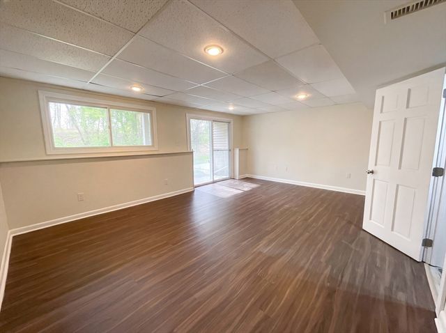 20 Lordvale Blvd 202, Grafton, MA 01536