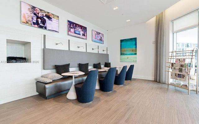 17111 Biscayne Blvd PH2, North Miami Beach, FL 33160