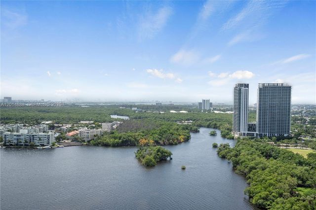 17111 Biscayne Blvd PH2, North Miami Beach, FL 33160