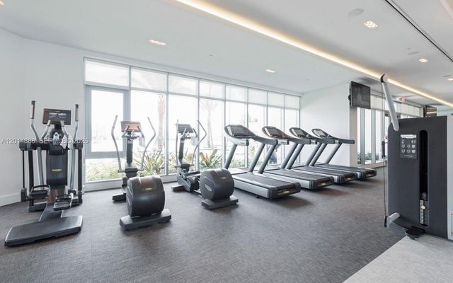17111 Biscayne Blvd PH2, North Miami Beach, FL 33160