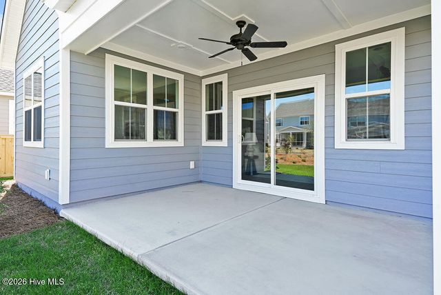 1304 Trisail Terrace, Wilmington, NC 28412