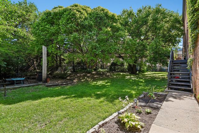 1618 N Burling Street A, Chicago, IL 60614