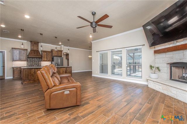 4003 Fossil Ridge Drive, Nolanville, TX 76559