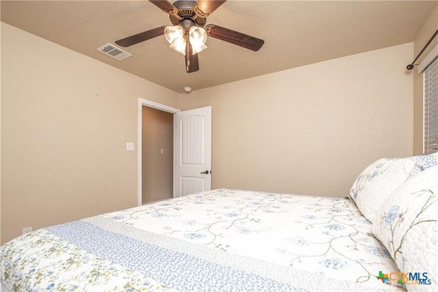 4003 Fossil Ridge Drive, Nolanville, TX 76559
