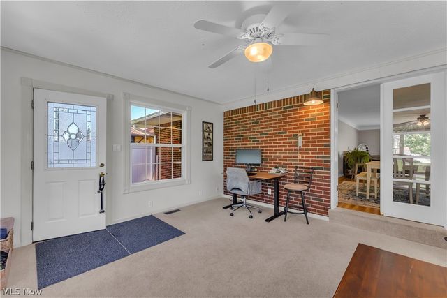 364 Cherry Lane, Seven Hills, OH 44131