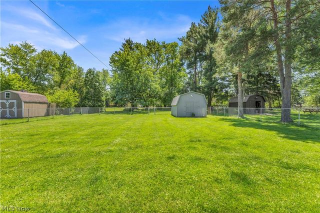 364 Cherry Lane, Seven Hills, OH 44131