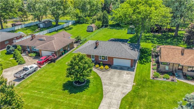 364 Cherry Lane, Seven Hills, OH 44131