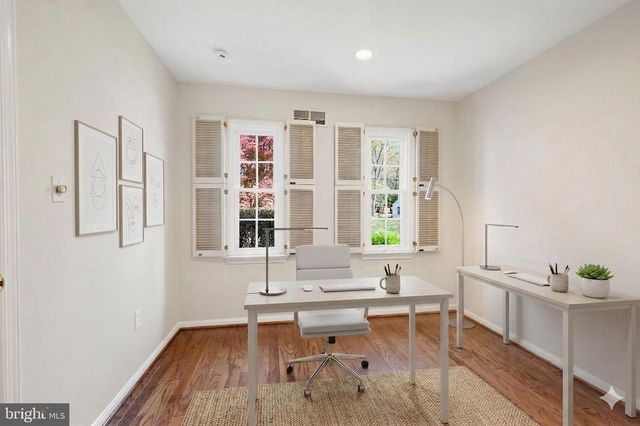 8524 ATWELL RD, Potomac, MD 20854