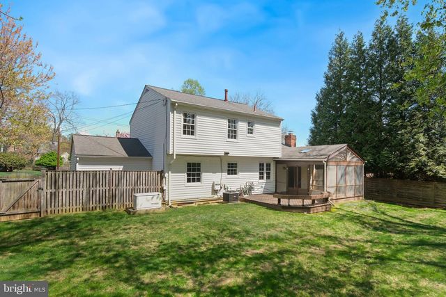 8524 ATWELL RD, Potomac, MD 20854