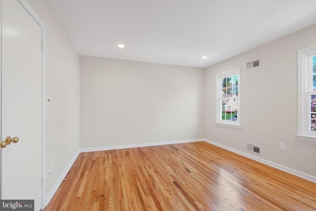 8524 ATWELL RD, Potomac, MD 20854