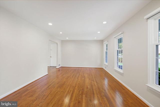 8524 ATWELL RD, Potomac, MD 20854