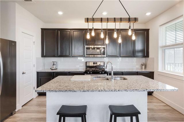 7500 Burnham PL, Austin, TX 78744