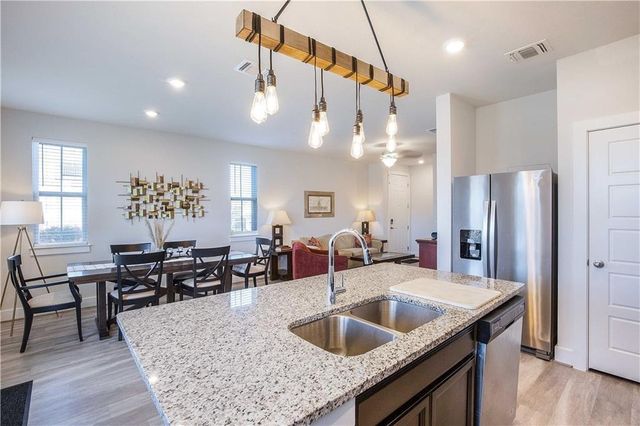 7500 Burnham PL, Austin, TX 78744