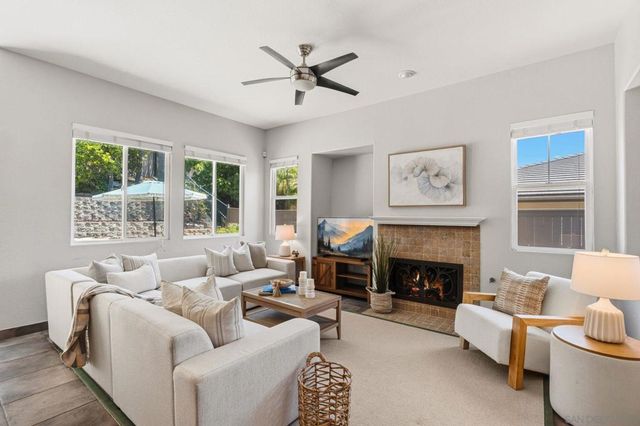 6108 Paseo Valiente, Carlsbad, CA 92009