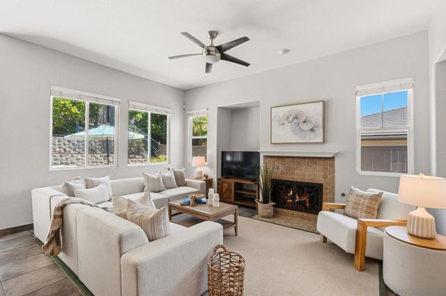 6108 Paseo Valiente, Carlsbad, CA 92009
