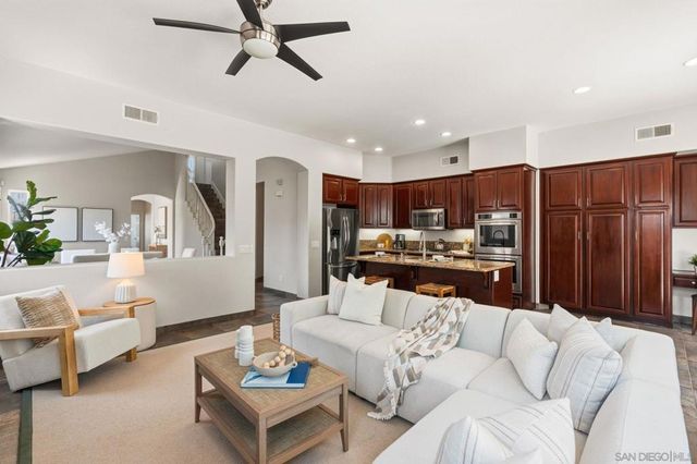 6108 Paseo Valiente, Carlsbad, CA 92009