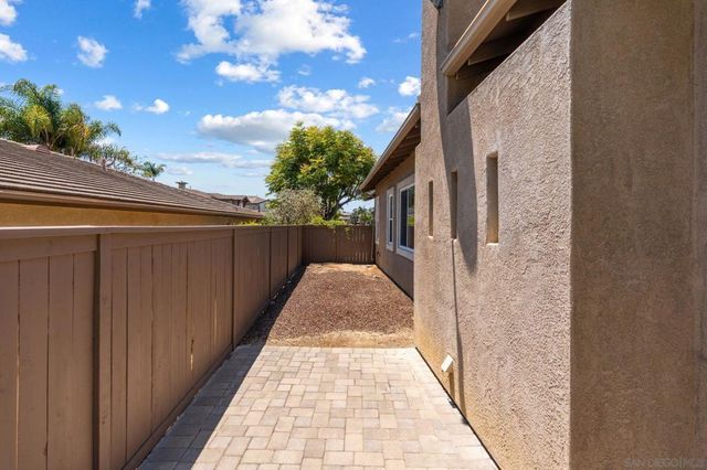 6108 Paseo Valiente, Carlsbad, CA 92009