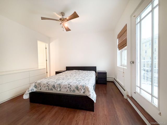 183 Beach 100th Street 6B, Rockaway Park, NY 11694