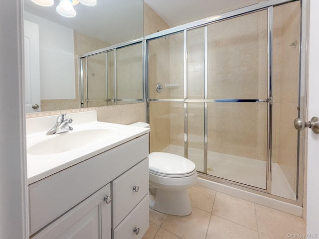 183 Beach 100th Street 6B, Rockaway Park, NY 11694