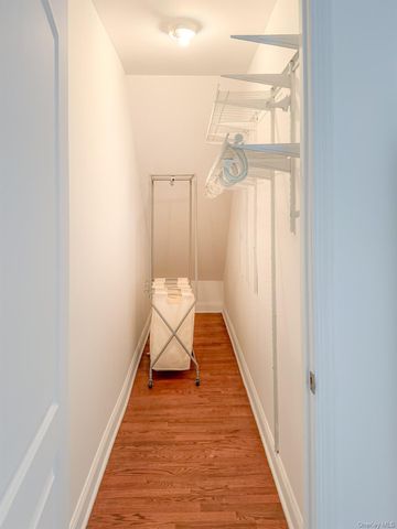 183 Beach 100th Street 6B, Rockaway Park, NY 11694