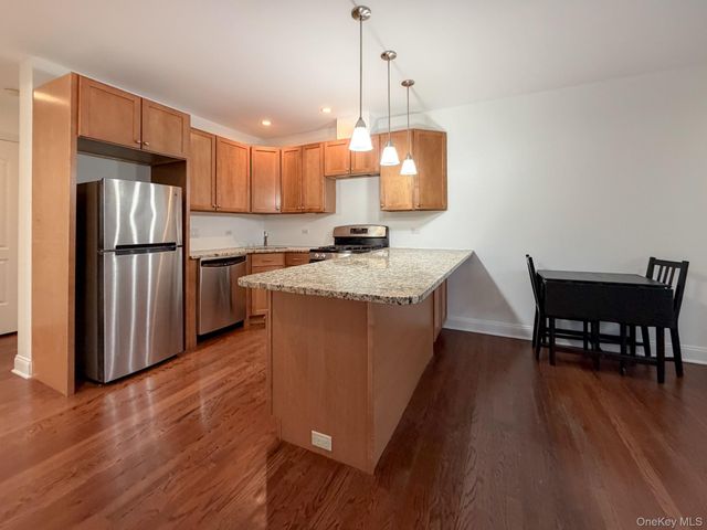 183 Beach 100th Street 6B, Rockaway Park, NY 11694