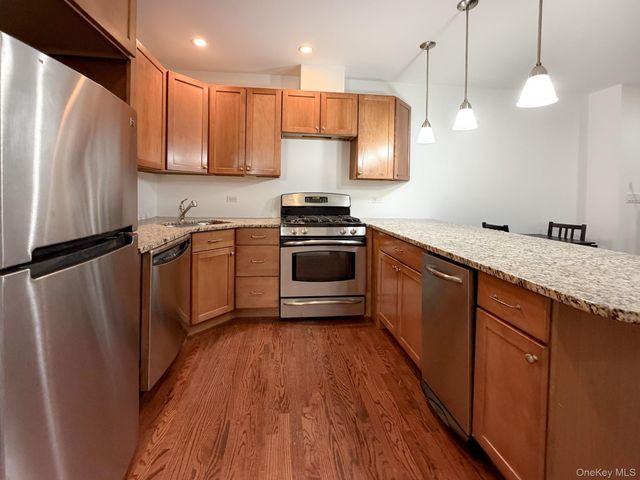 183 Beach 100th Street 6B, Rockaway Park, NY 11694