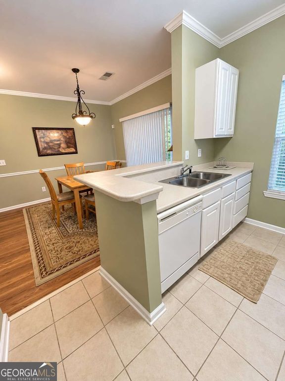 2585 Laurel Circle NW, Atlanta, GA 30311 — photo 4