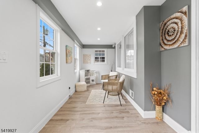 886 Degraw Ave, Newark City, NJ 07104