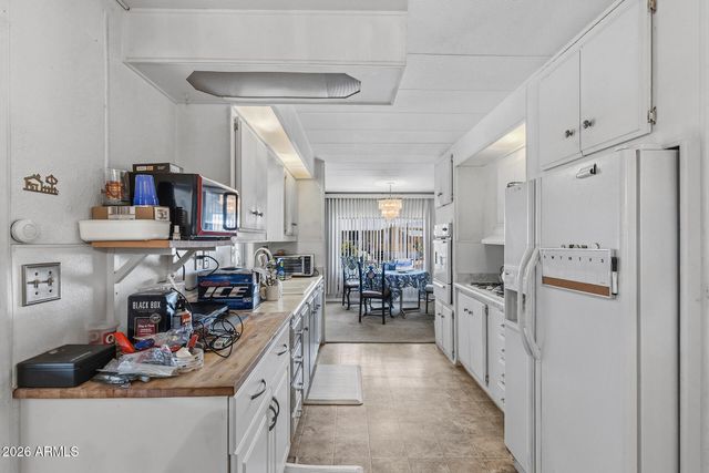 300 S VAL VISTA Drive 72, Mesa, AZ 85204