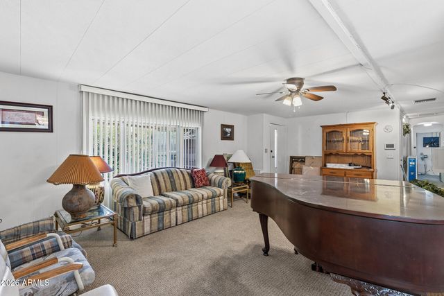 300 S VAL VISTA Drive 72, Mesa, AZ 85204
