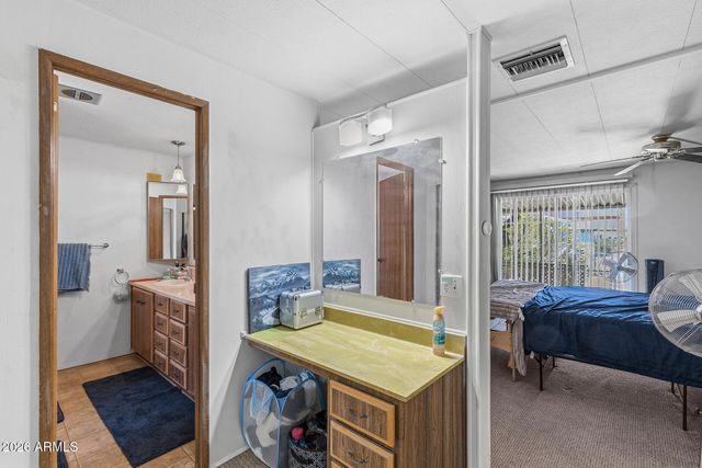 300 S VAL VISTA Drive 72, Mesa, AZ 85204