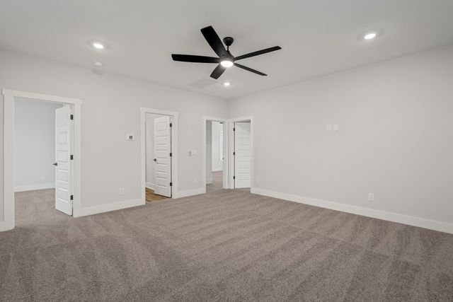 332 Springbrook Blvd, White House, TN 37188