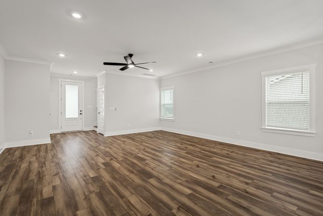 332 Springbrook Blvd, White House, TN 37188