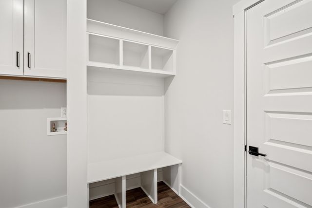 332 Springbrook Blvd, White House, TN 37188