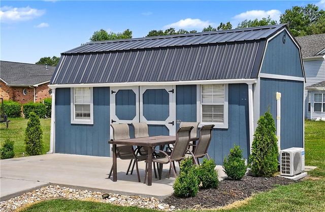 2412 Pine Tree WAY, Suffolk, VA 23434