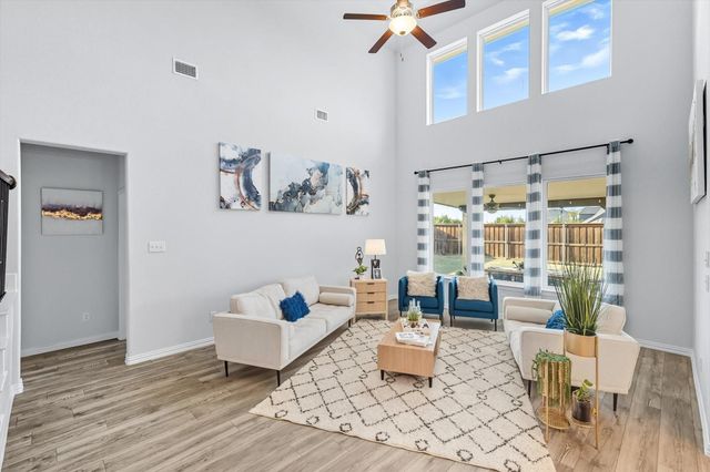 1724 Wassel Road, Fort Worth, TX 76052
