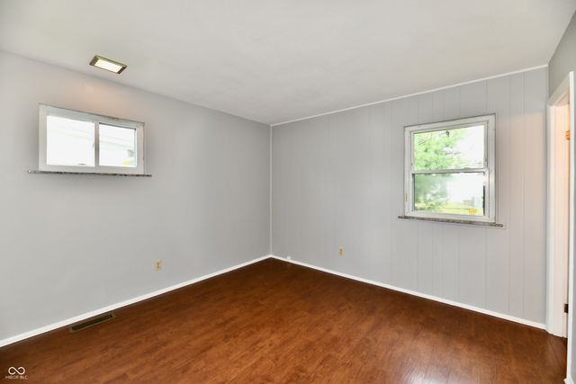 581 Northgate Drive, Greenwood, IN 46143