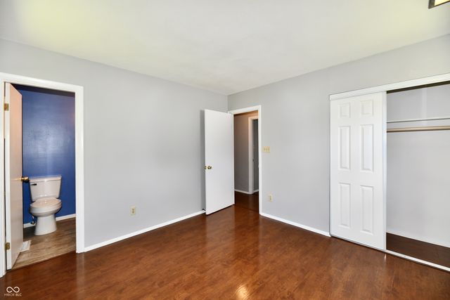 581 Northgate Drive, Greenwood, IN 46143